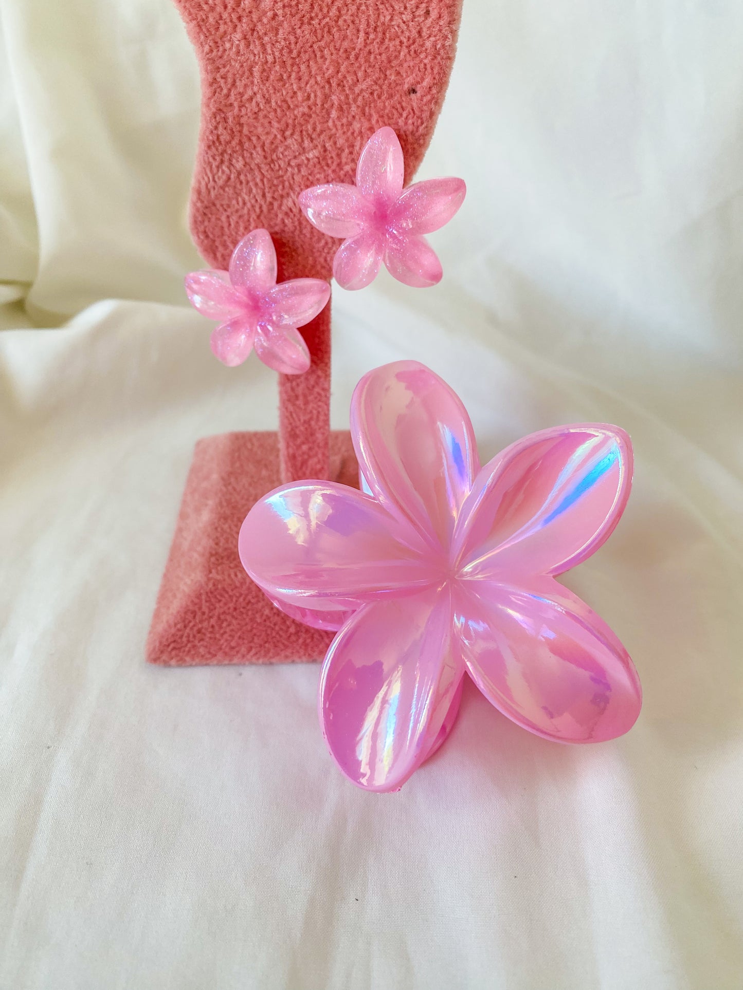 Combo orecchini + pinza fermacapelli “FLEUR” colore rosa scuro