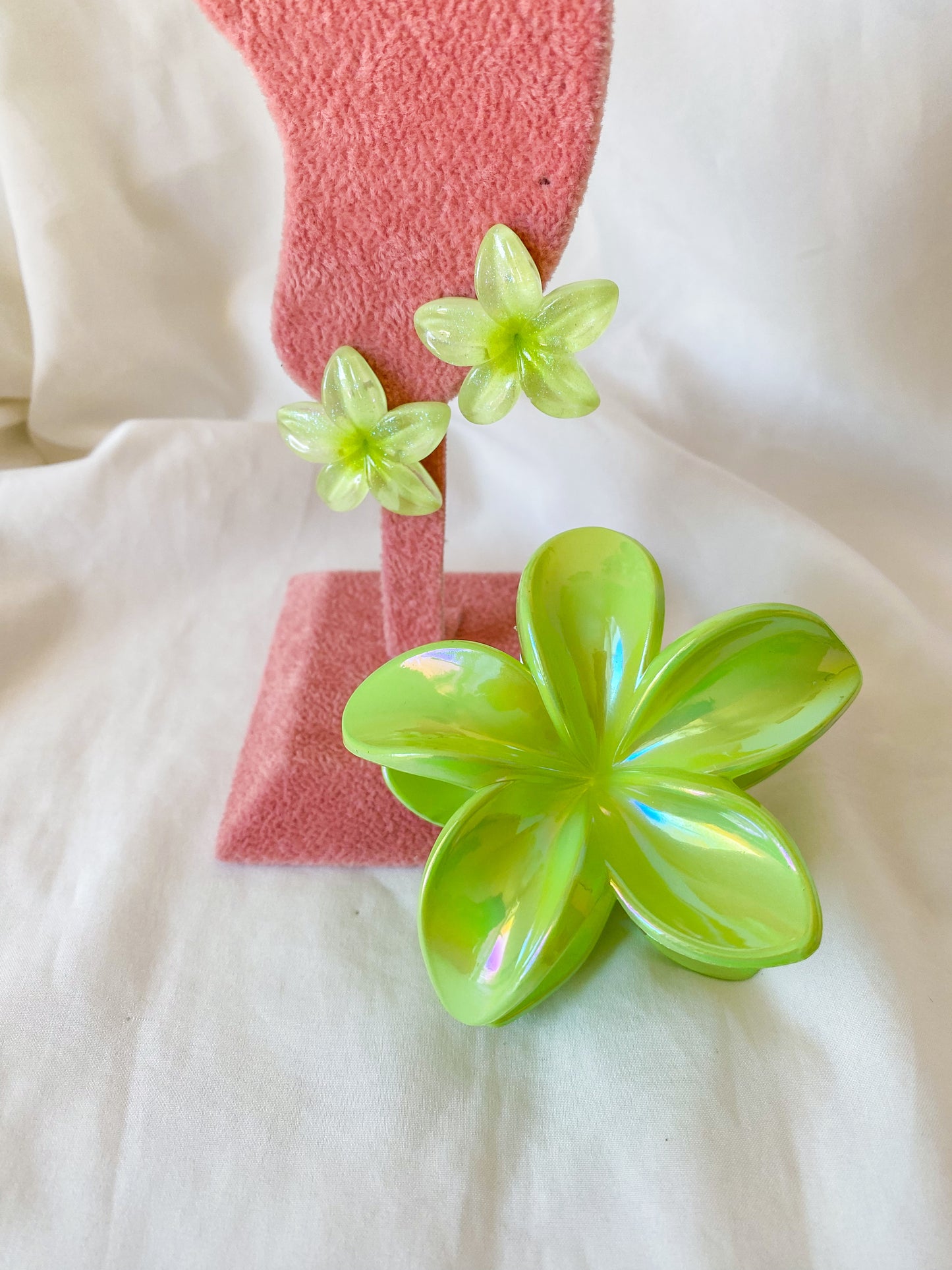 Combo orecchini + pinza fermacapelli “Fleur” colore verde