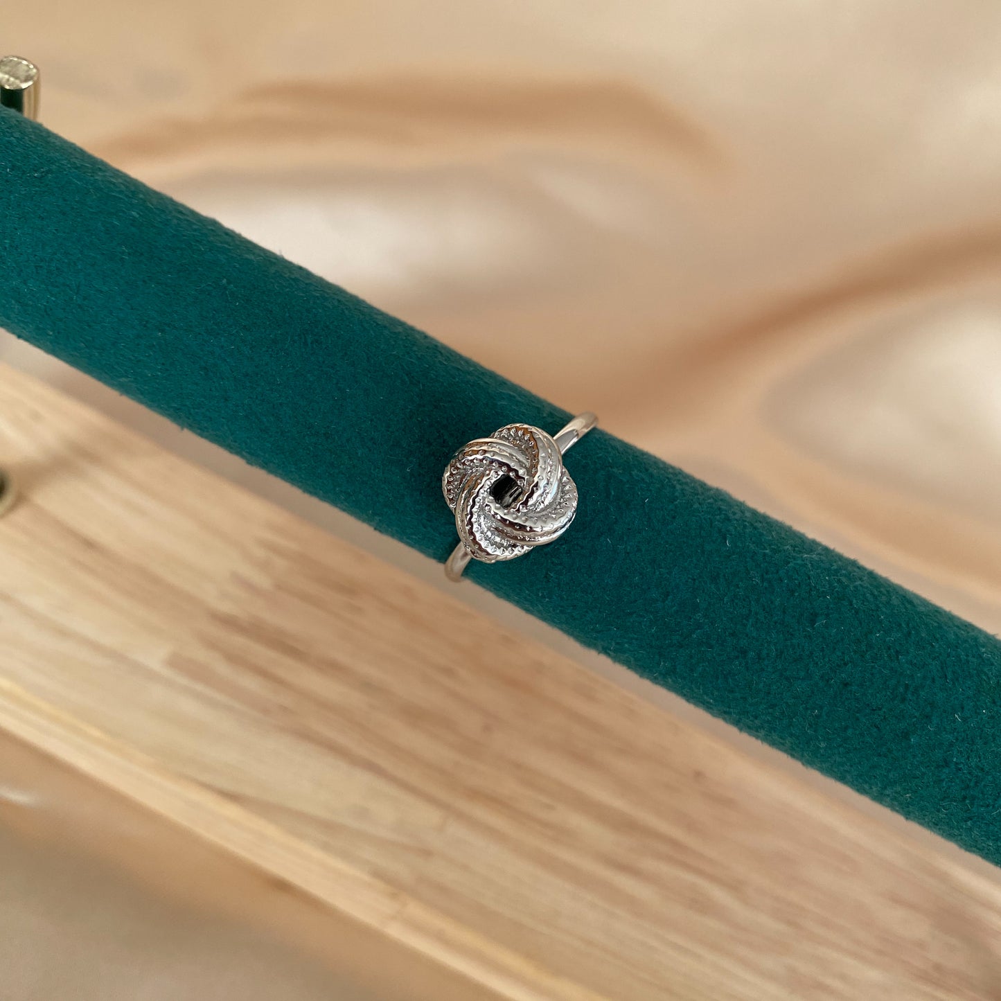 Anello Leona Special