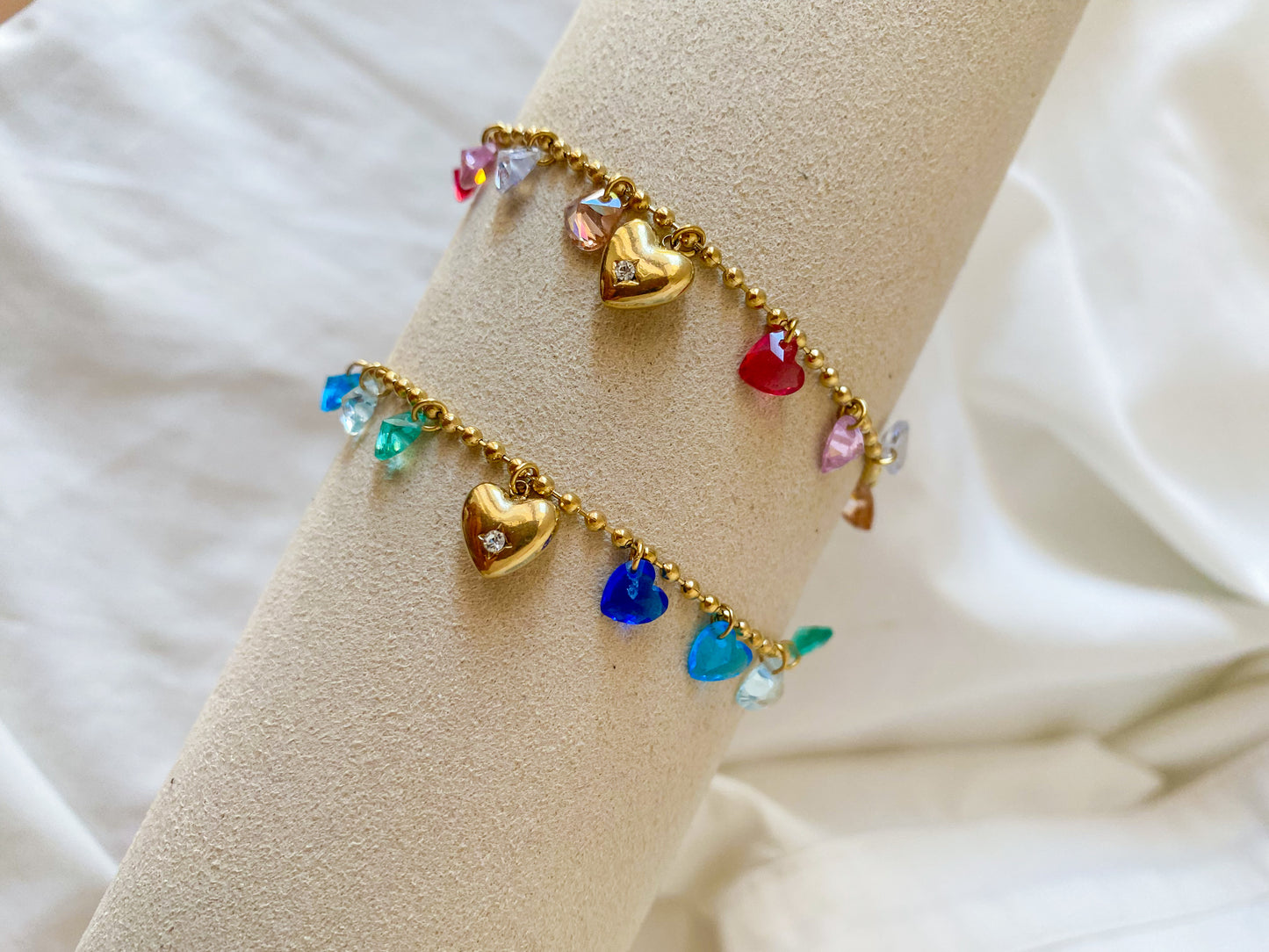 Bracciale “HARRIET” in acciaio inox colore oro, disponibile in tonalità rosa e blu