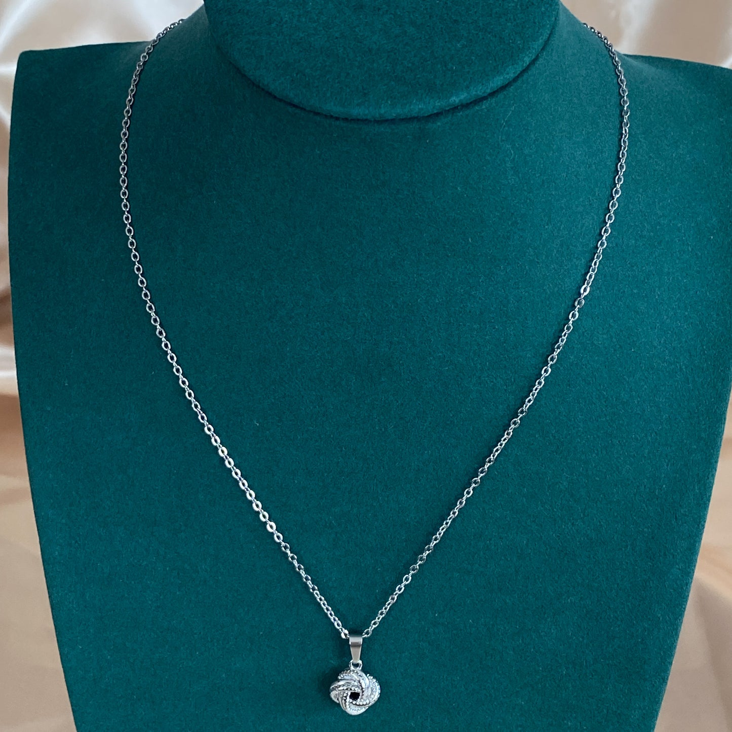 Collana Leona special