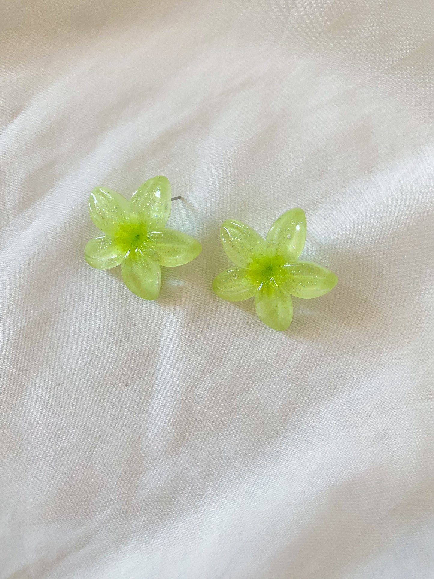 Combo orecchini + pinza fermacapelli “Fleur” colore verde