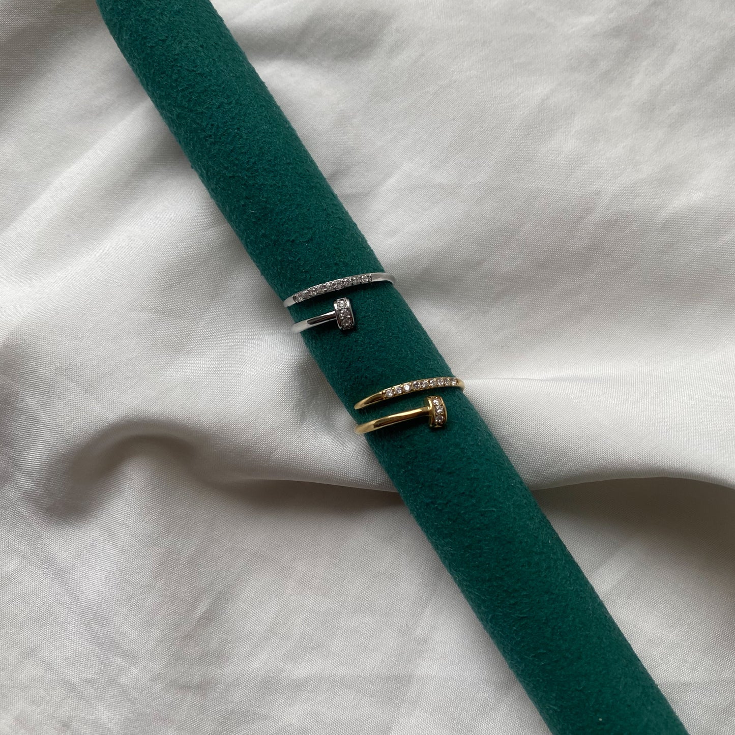 Anello Leona Special