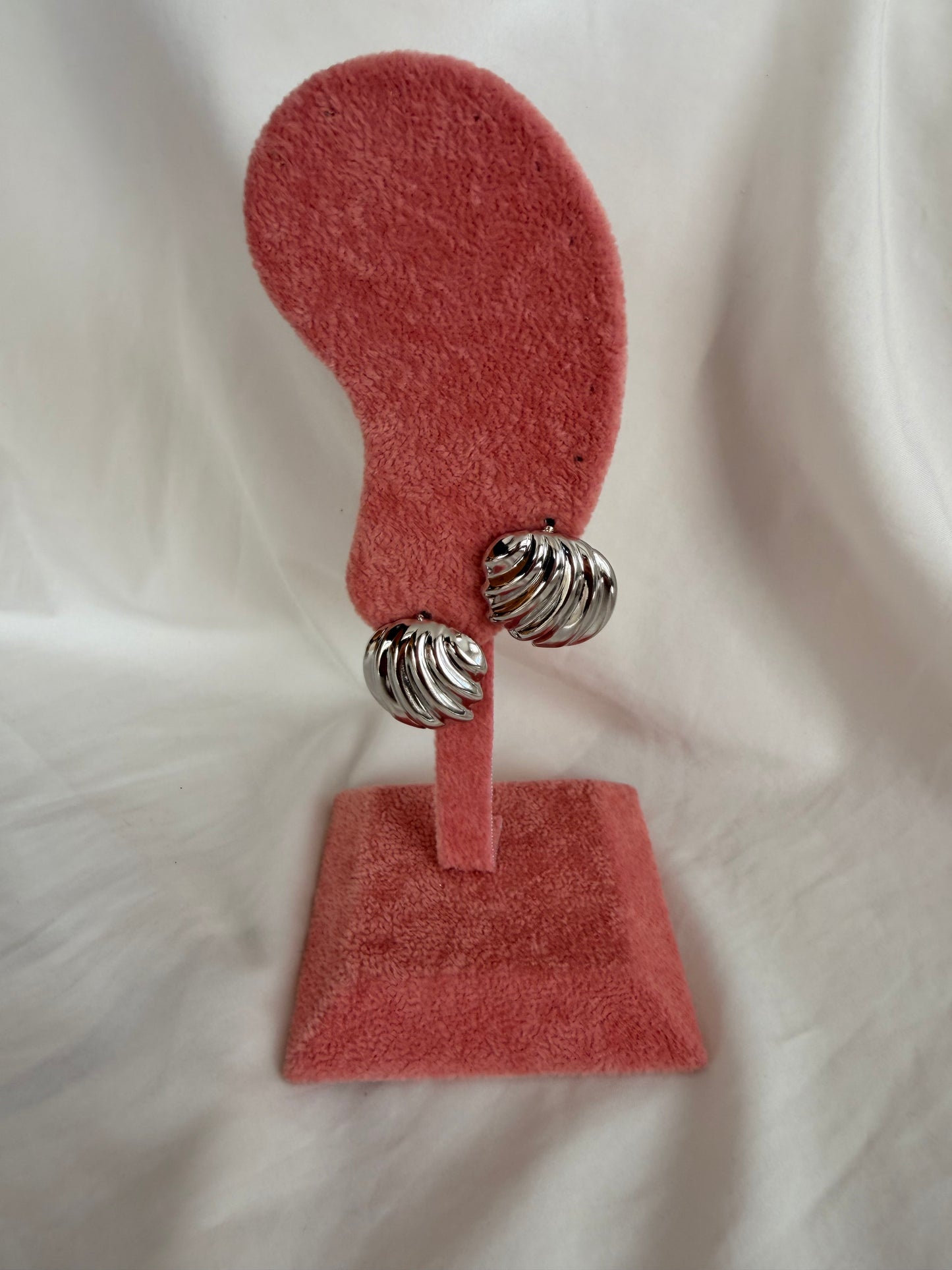 Orecchini Gertrude in acciaio inox colore oro e argento