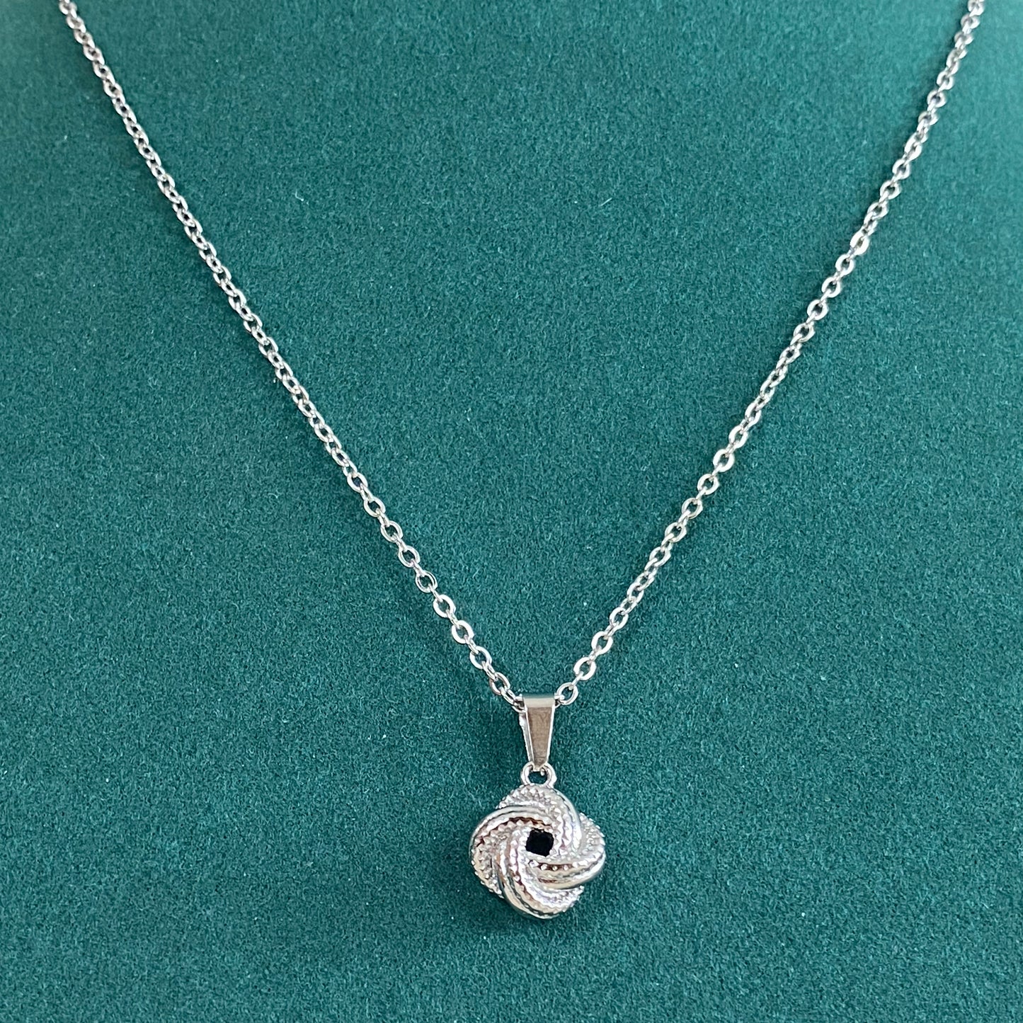 Collana Leona special