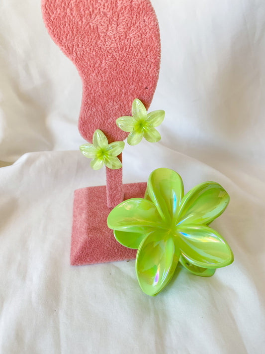 Combo orecchini + pinza fermacapelli “Fleur” colore verde