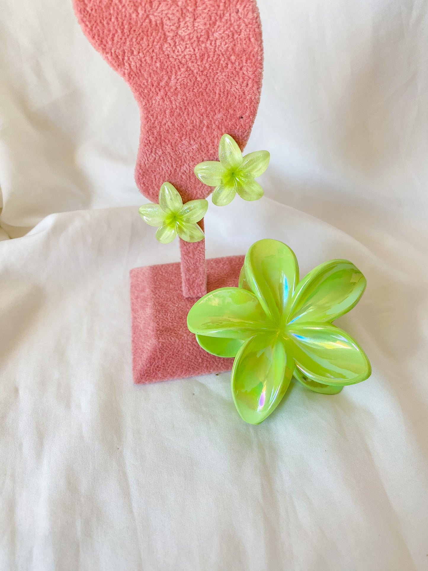 Combo orecchini + pinza fermacapelli “Fleur” colore verde
