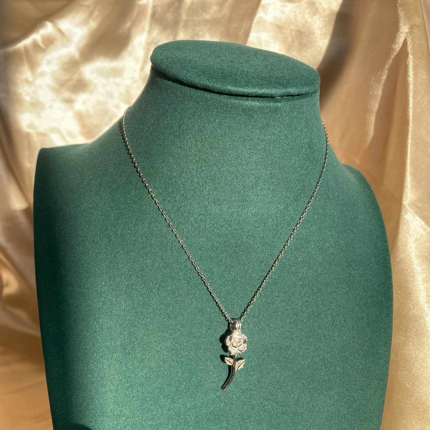 Collana Rosa