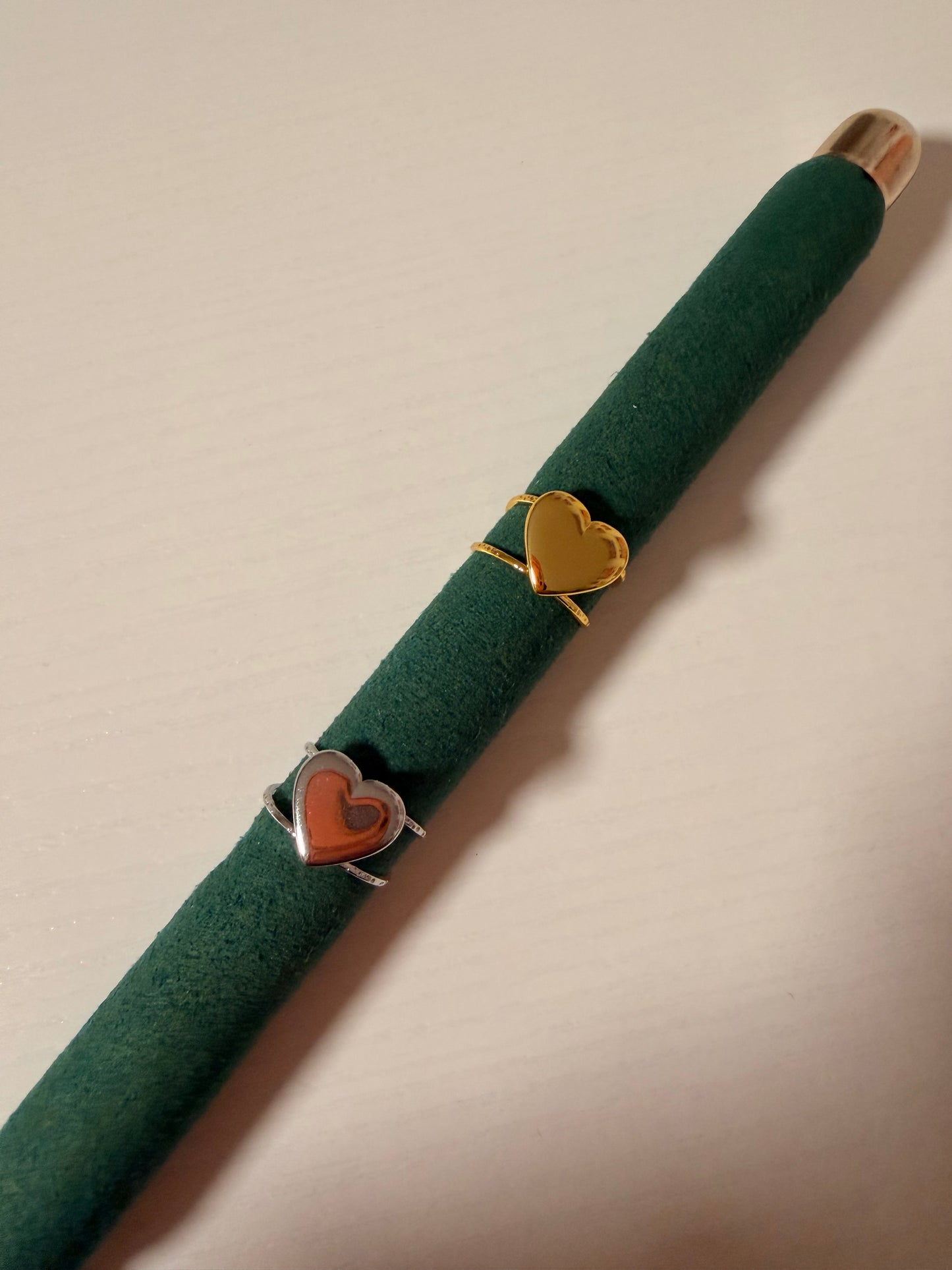 Anello “Vera” regolabile in acciaio inox.