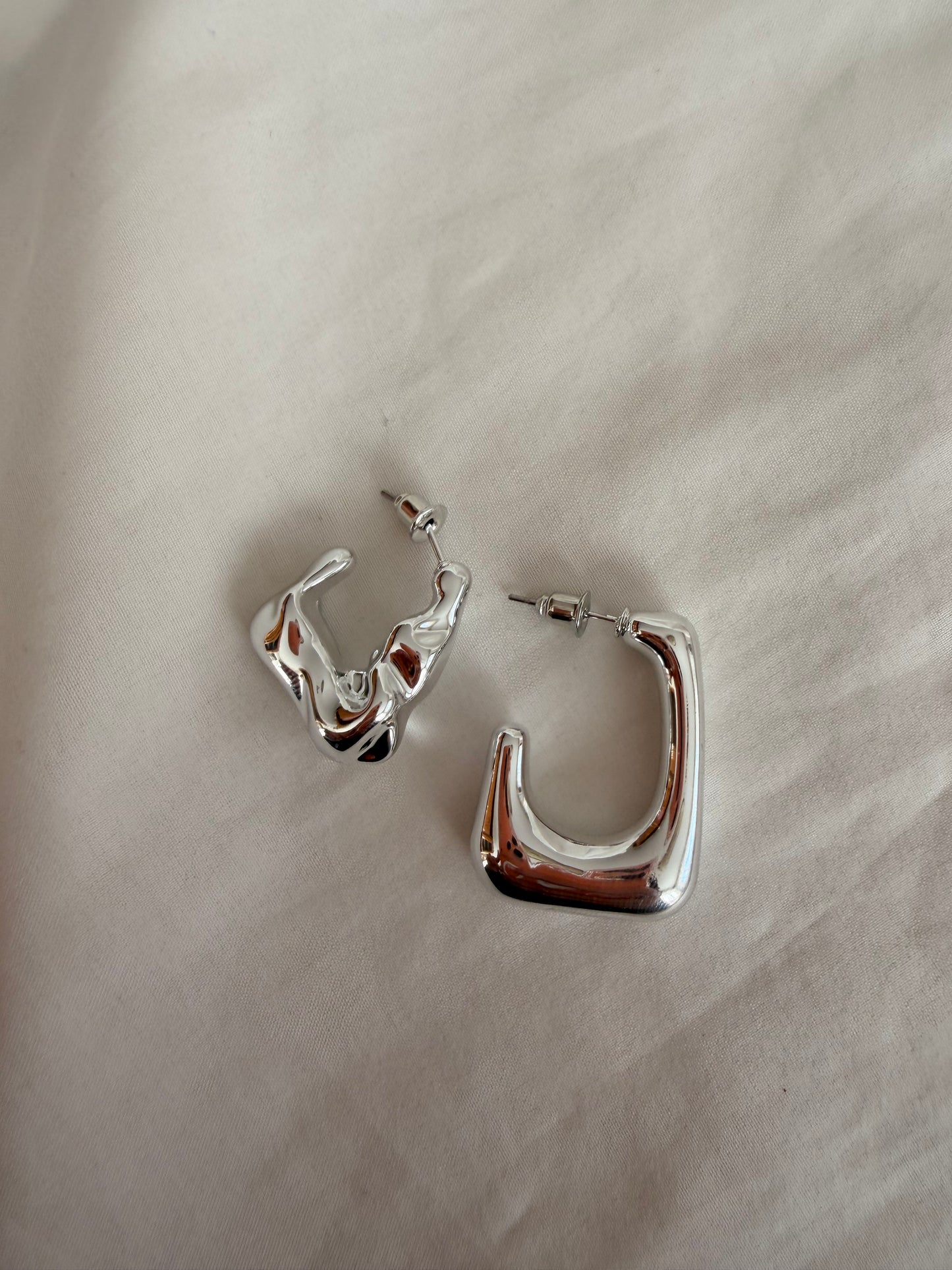 Set orecchini Raffaella in plastica e acciaio inox a lobo in oro e argento