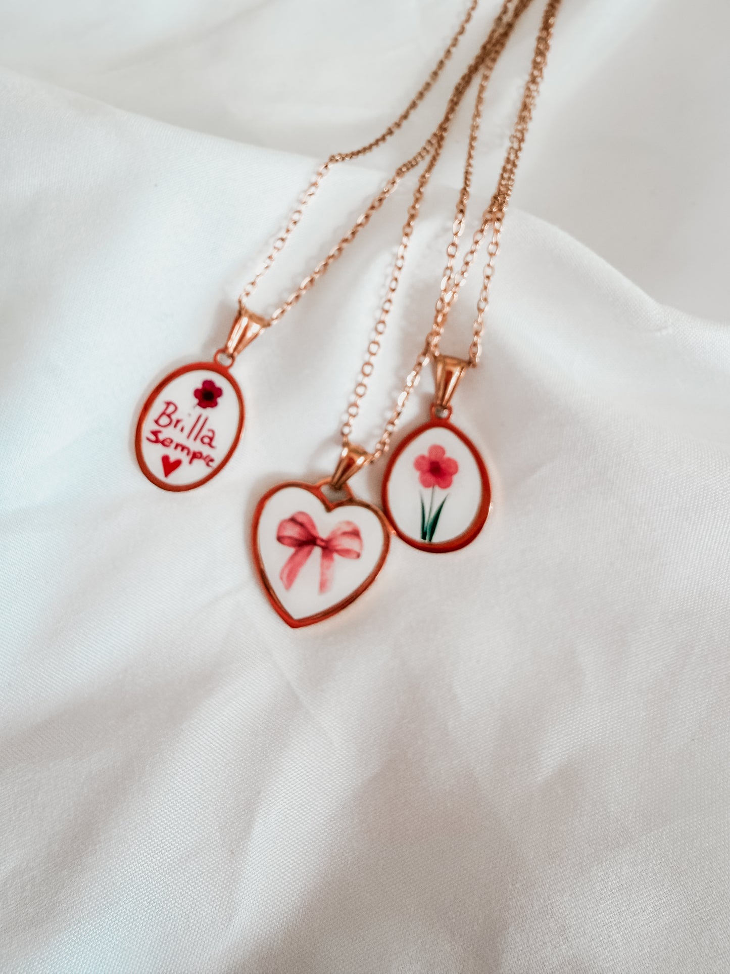 Collana collezione “Artemisia” in acciaio inox.