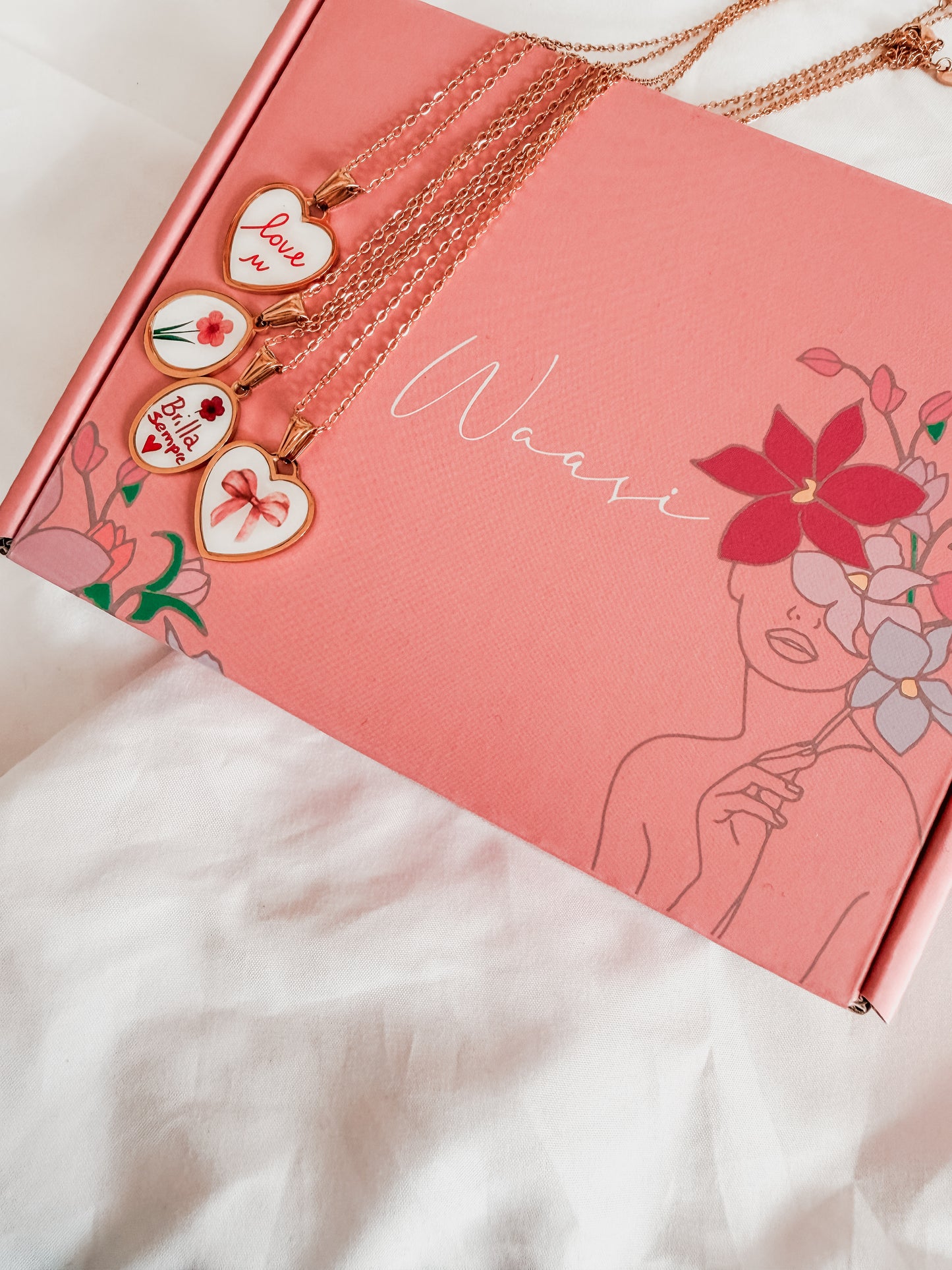 Collana collezione “Artemisia” in acciaio inox.