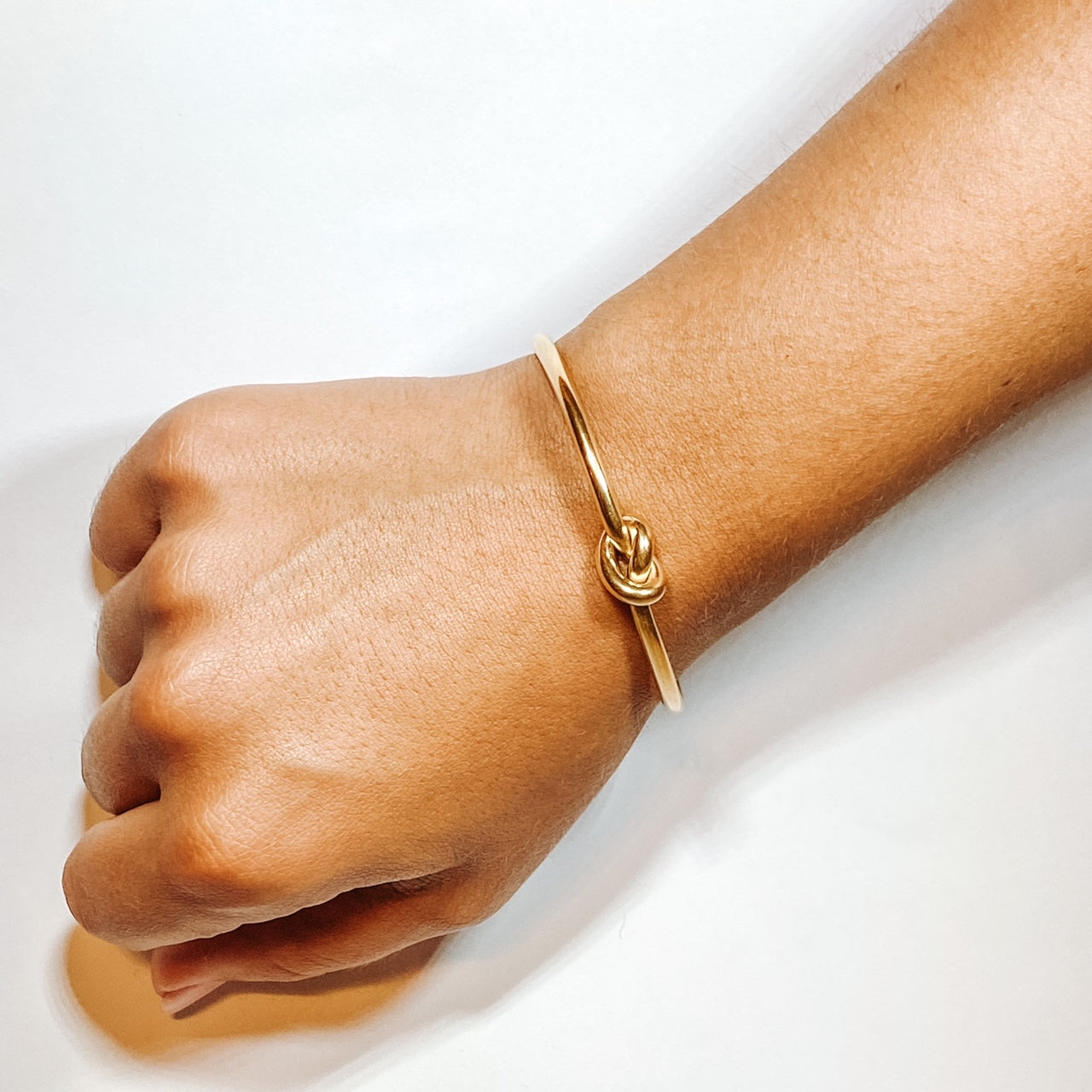 Leona bracelet (rigid)